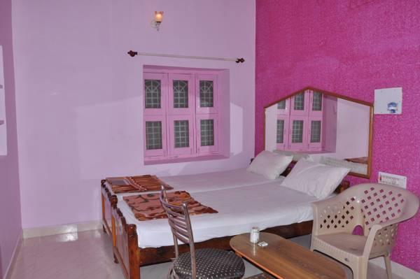 Manju Guest House Hampi Exterior photo